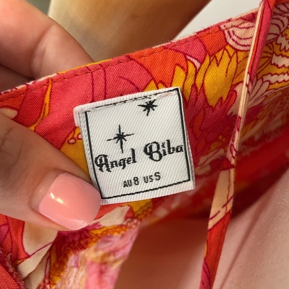 Angel Biba, size S, floral backless halter dress, runs small, EUC - Picture 3 of 3